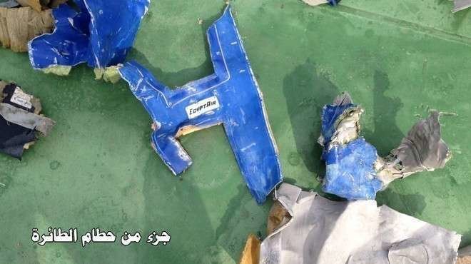 Restos del avión de Egyptair hallados en el Mediterráneo. 