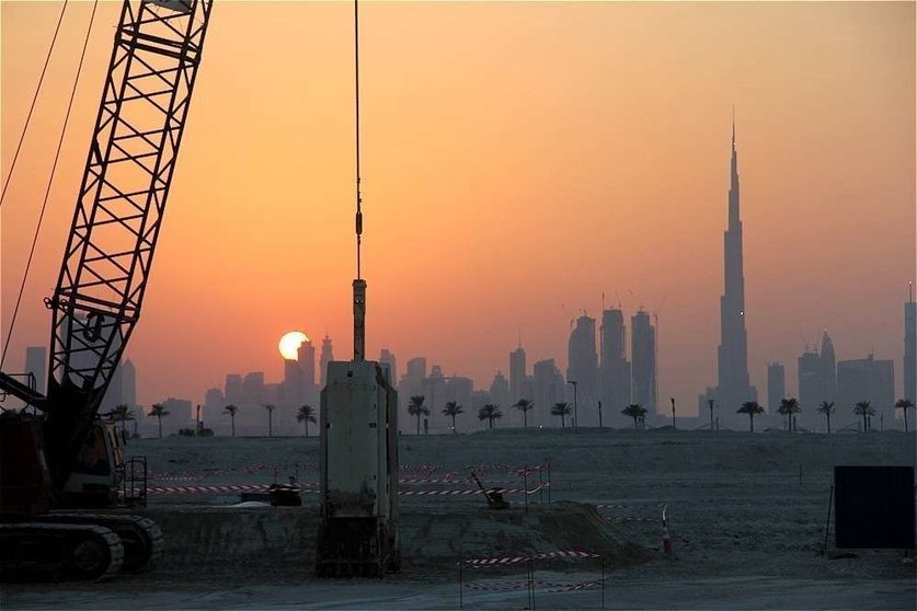 Obras en The Tower de Dubai Creek Harbour, la torre diseñada por el arquitecto español Santiago Calatrava. (R. Pérez / EL CORREO)