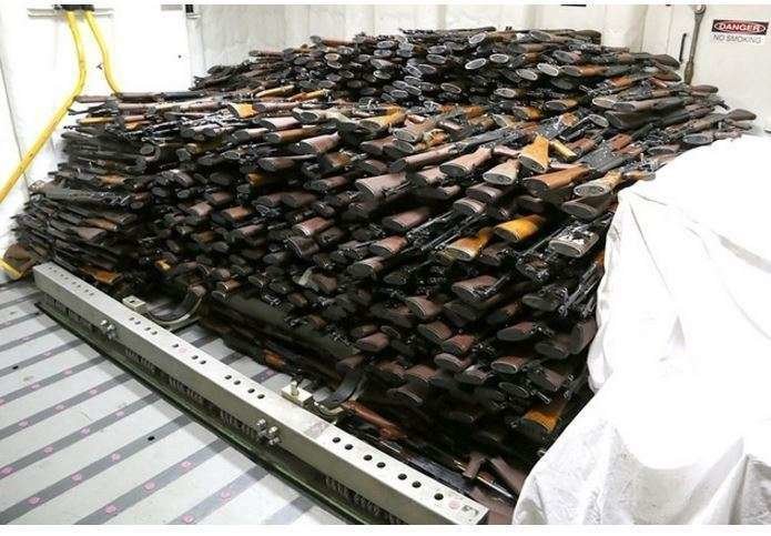 Un arsenal de armas confiscado con destino a Yemen.