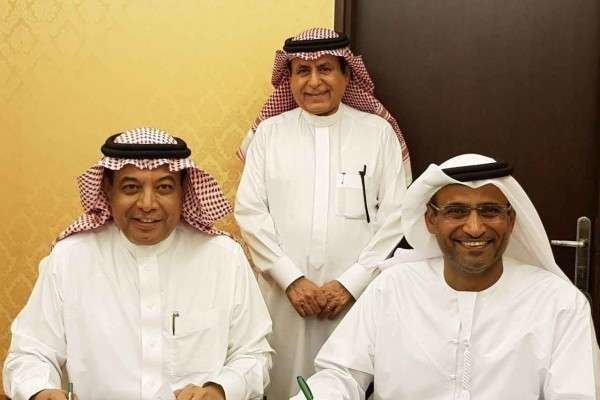Los directores generales de las Autoridades de Aviación de Emiratos y Arabia, durante su última reunión. (WAM)