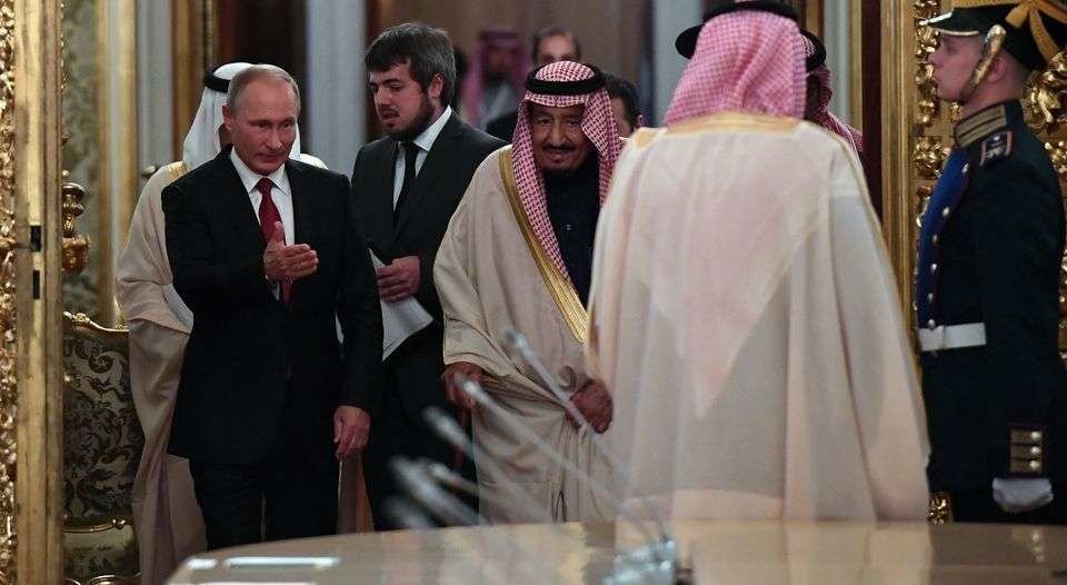 El presidente de Rusia y el Rey de Arabia Saudita durante su encuentro en Moscú.
