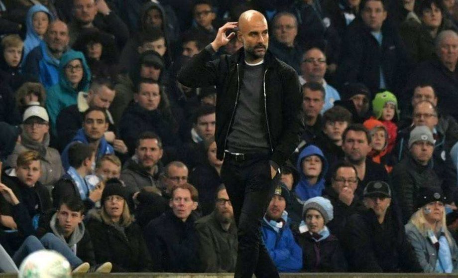 En la imagen de AFP, Guardiola técnico español del Manchester City.