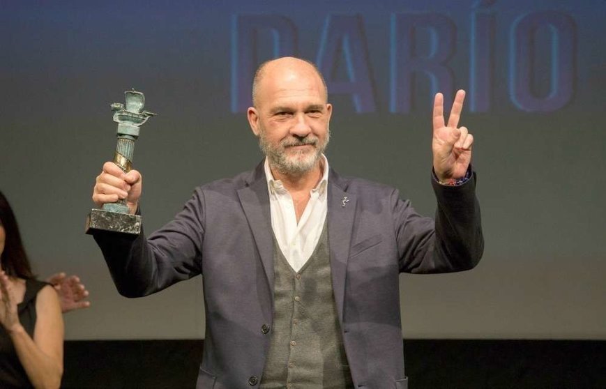 Darío Grandinetti, tras recibir el máximo galardón del Festival de Cine Iberoamericano. (Cedida)