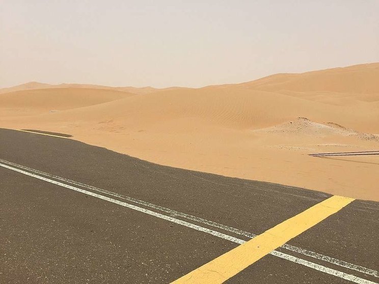 Desierto en Emiratos Árabes Unidos. (EL CORREO)