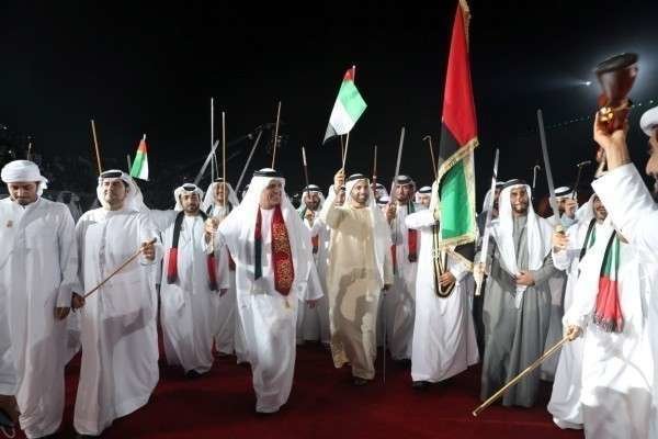 Una imagen del gobernante de RAK durante las celebraciones por el 46 Día Nacional de EAU.