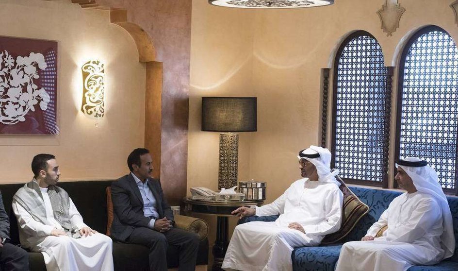 Mohammed bin Zayed visitó a Ahmed Saleh en su casa de Abu Dhabi. (Mohammed bin Zayed, Twitter)