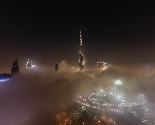 Uno de los espectaculares planos del vídeo publicado por Sheikh Hamdan en Dubai. (@faz3)