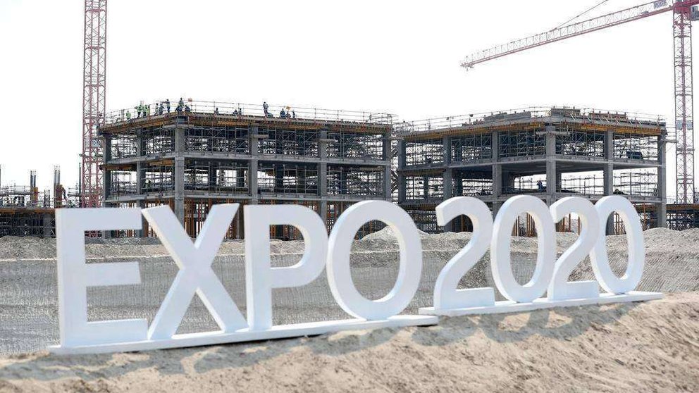 En la imagen del diario The National, trabajos de construcción en Al Wasl Plaza en Dubai en el sitio de la Expo 2020.