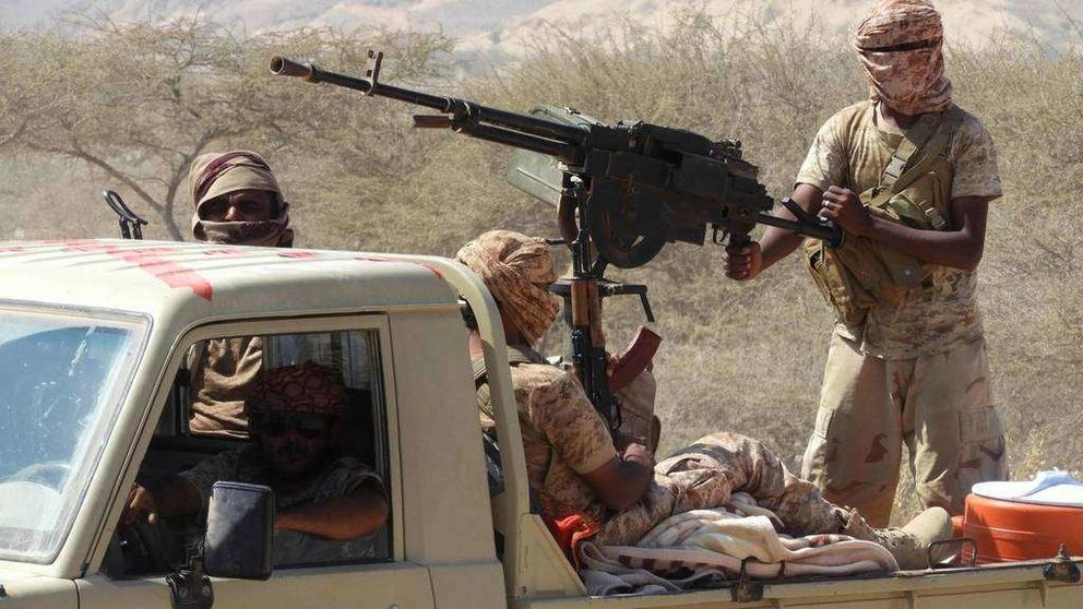 En la imagen de AFP, combatientes del Gobierno de Yemen.