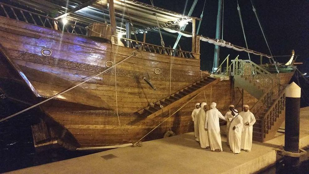 Barco expuesto en Sharjah Heritage Days. (José Luis Gómez)
