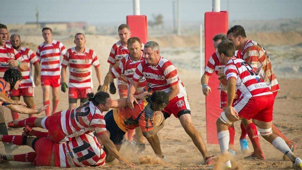 El equipo de rugby RAK durante un encuentro.