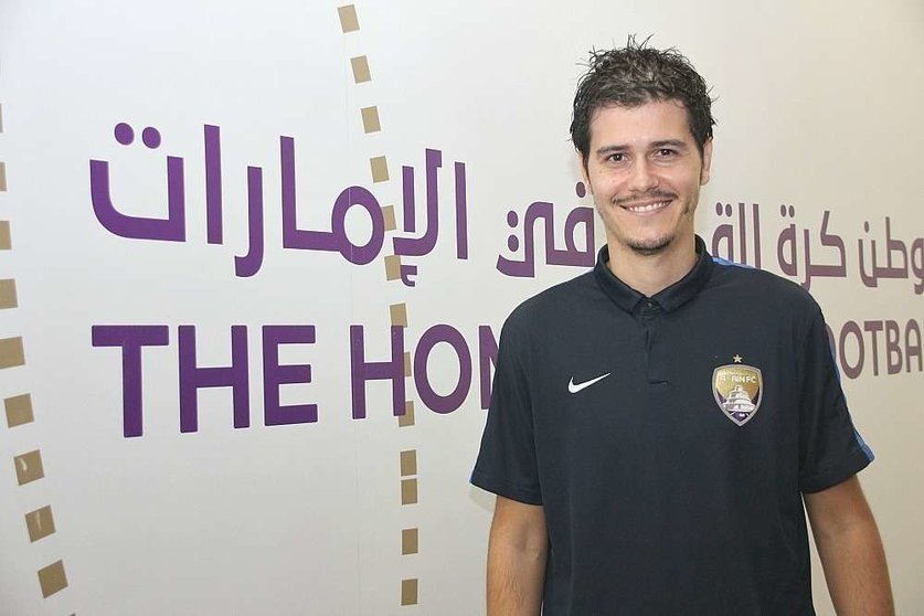 Alberto González Cabot ‘Beto’, en la sede del Al Ain FC. (EL CORREO)