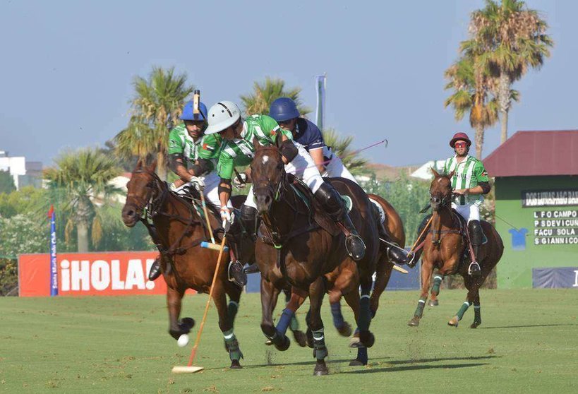 El equipo de polo de Dubai ganó el primer encuentro del torneo en Cádiz.