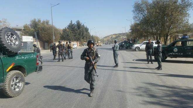 Policías afganos han acordonado la zona. (Reuters)