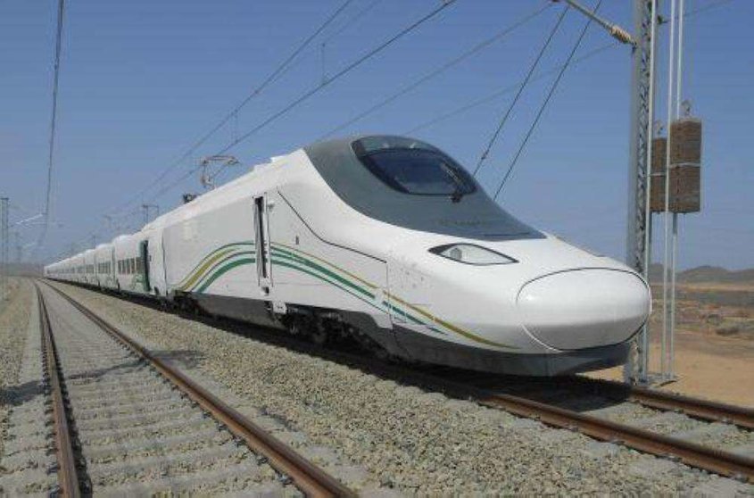 El tren de alta velocidad español en Arabia Saudita es conocido como el 'AVE del desierto'.