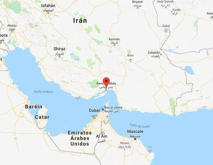 La localidad iraní de Bandar Abas está muy cerca de Emiratos Árabes.