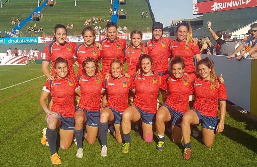 El equipo español de rugby en Dubai. (Twitter)