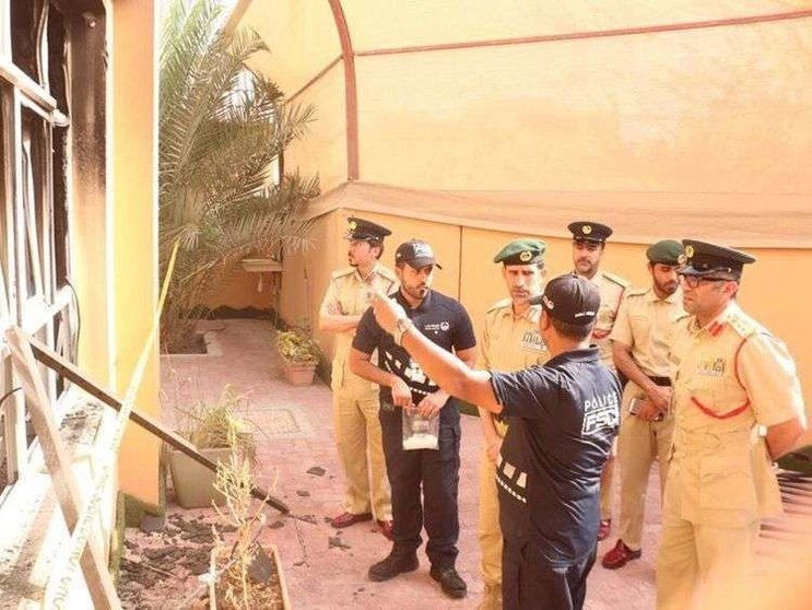 La Policía de Dubai difundió esta imagen del lugar del incendio.