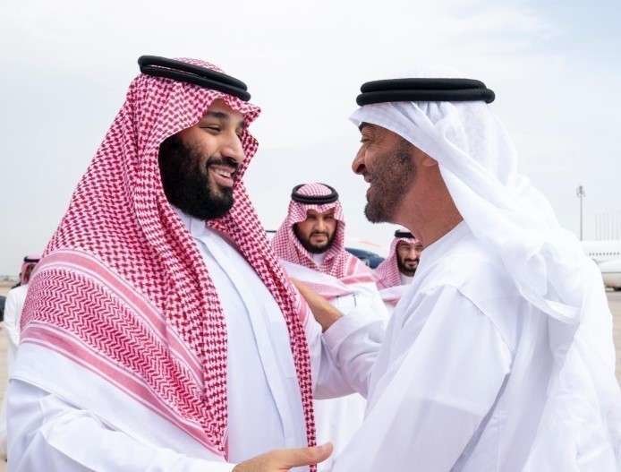 Los príncipes herederos de Abu Dhabi y Arabia Saudita en La Meca el 12 de agosto de 2019.
