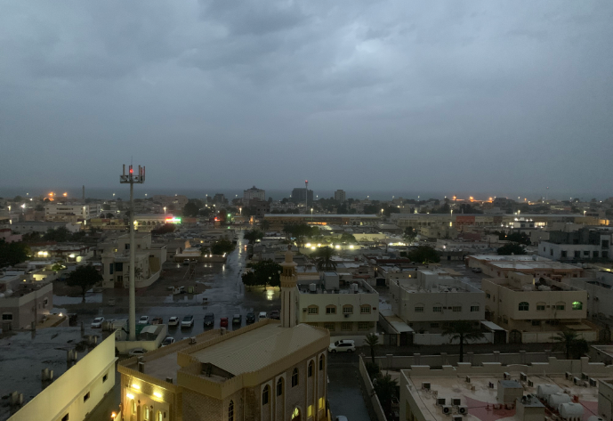 Vuelve a amanecer nublado, con lluvias y tormentas, en Emiratos Árabes. (ELCORREO)