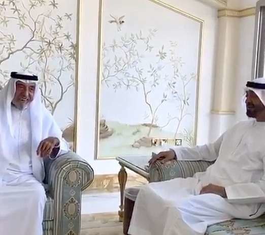 El presidente de EAU -a la izquierda- junto al príncipe heredero de Abu Dhabi. (Instagram)