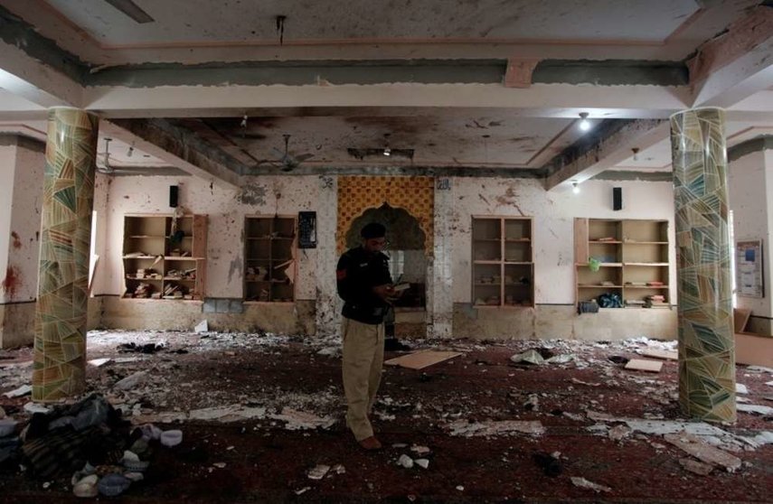 Una imagen de Reuters de la mezquita donde tuvo lugar el atentado.