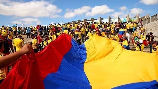La bandera de Colombia gana muchos enteros en Emiratos Árabes con la entrada en vigencia del acuerdo de exención de visa. (pxhere.com)