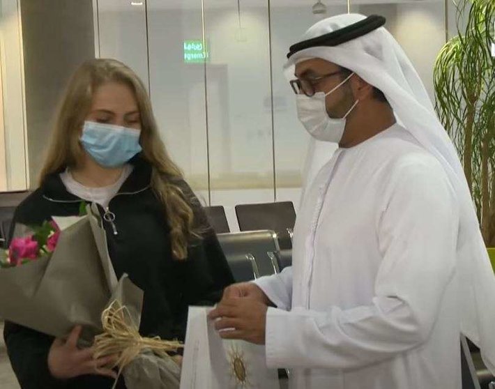 La joven británica a su llegada a Abu Dhabi. (WAM)