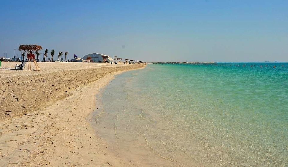 A modo ilustrativo una playa de Abu Dhabi (Marta del Olmo / EL CORREO)