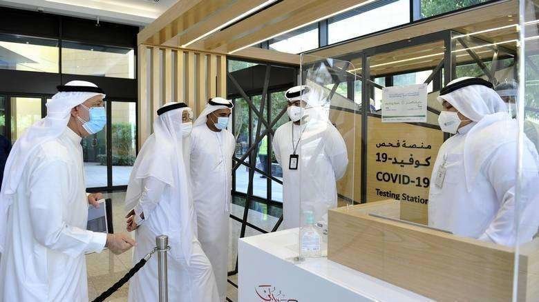 Una cabina para la realización de test PCR en Dubai.