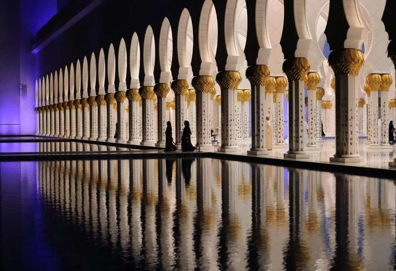 La Gran Mezquita Jeque Zayed en Abu Dhabi.