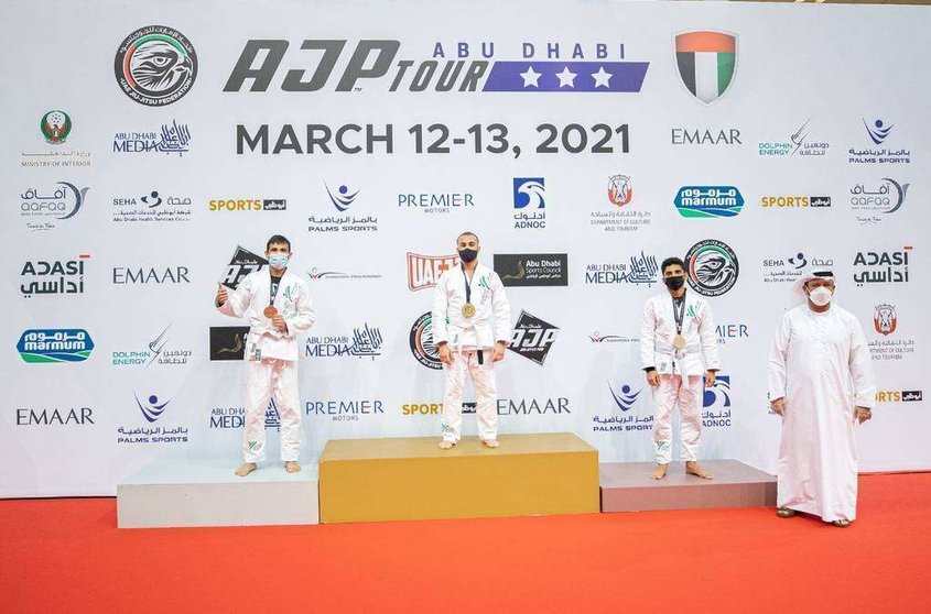 Ganadores en el Jiu Jitsu Abu Dhabi International Pro 2021. (WAM)