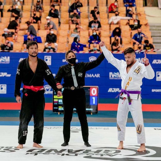 Willy Fernández, ganador del Grand Slam de Jiu Jitsu de Abu Dhabi 2021. (Cedida)
