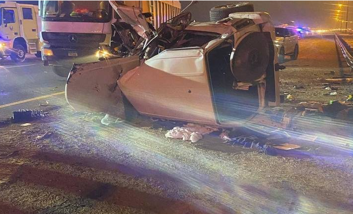 La Policía difundió una imagen de cómo quedo el coche del emiratí.