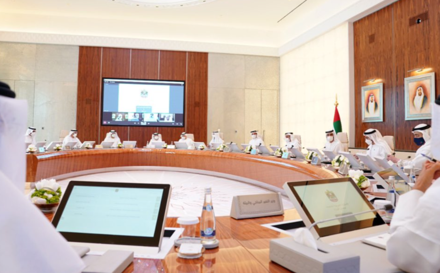 Una imagen de la reunión del Gabinete de EAU en Abu Dhabi. (Twitter)