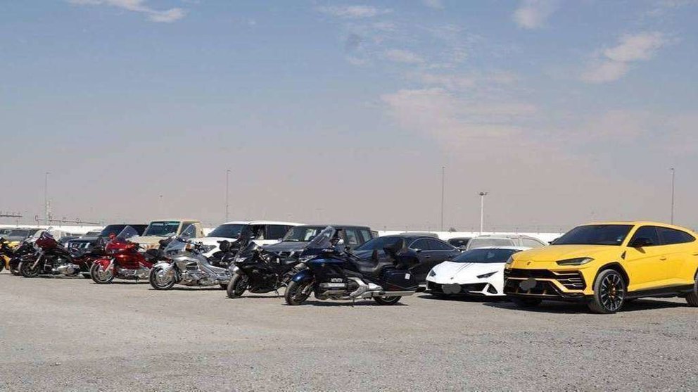 Algunos de los vehículos incautados. (Policía de Dubai)