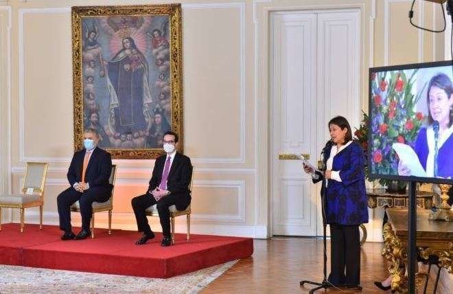 La ministra colombiana María Ximena Lombana durante la presentación del programa. (Fuente externa)