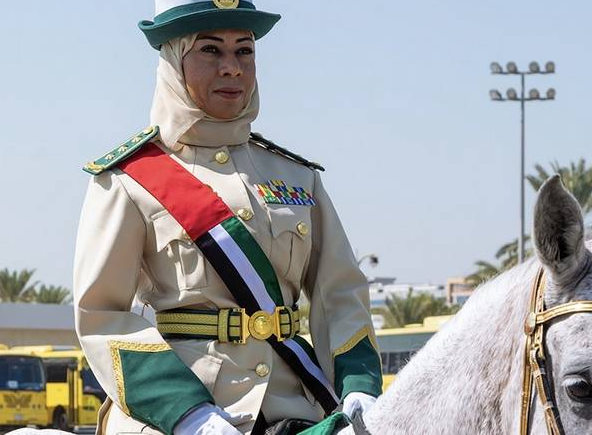 La capitana Halima Al Saadi de la Policía Montada de Dubai. (Fuente externa)