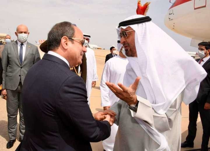 El presidente de Egipto recibe al príncipe heredero de Abu Dhabi. (Twitter)
