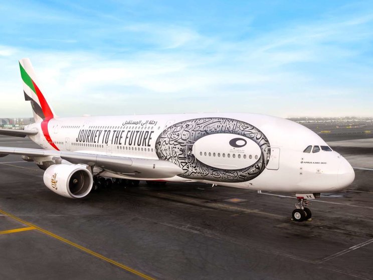 El A380 de Emirates ilustrado con el Museo del Futuro. (Emirates Airline)