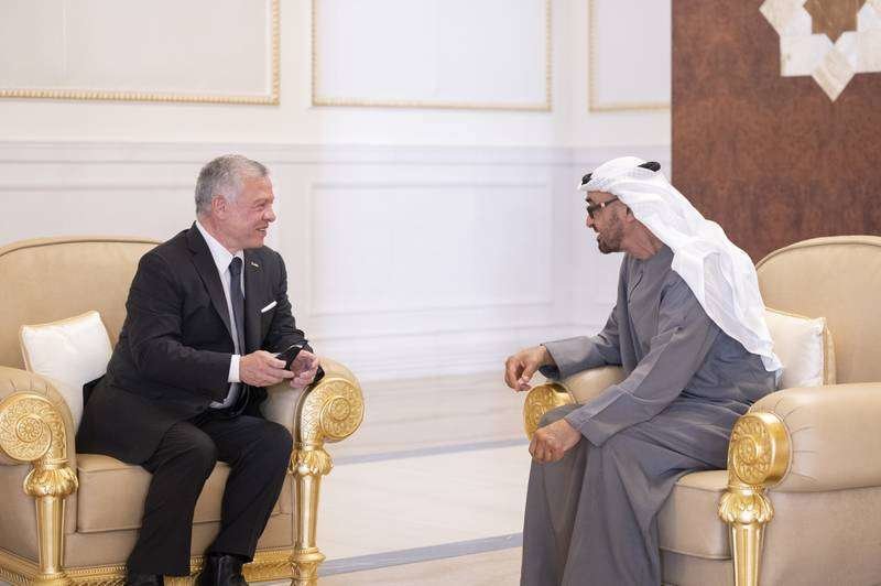 El rey Abdullah II de Jordania con Sheikh Mohamed. (Mohamed Al Hammadi/ Ministerio de Asuntos Presidenciales).
