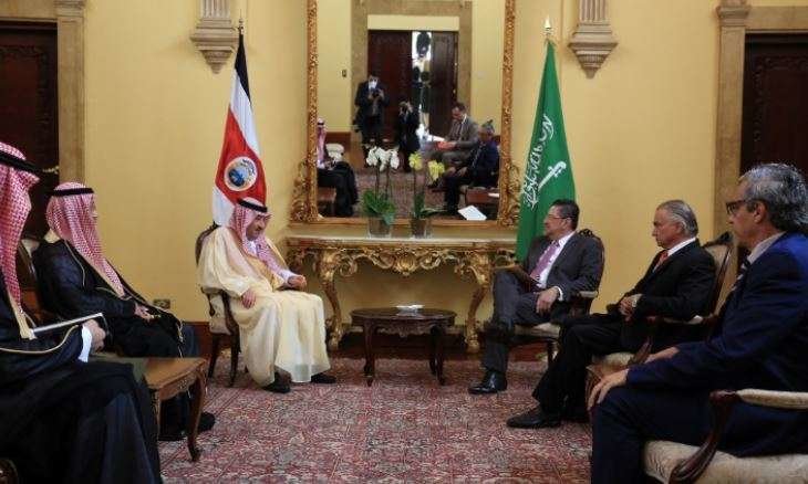 Un momento del encuentro entre representantes de Costa Rica y Arabia Saudita. (Cedida)