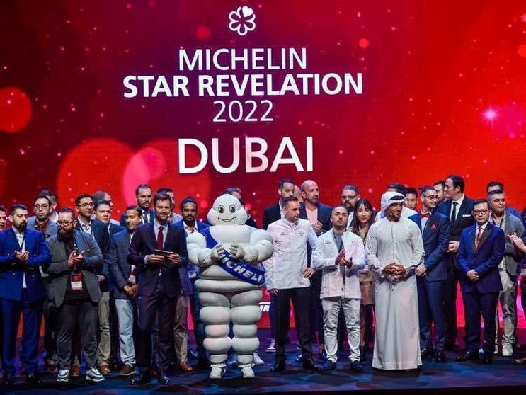 Un momento de la ceremonia de entrega de estrellas Michelín en Dubai. (Twitter)
