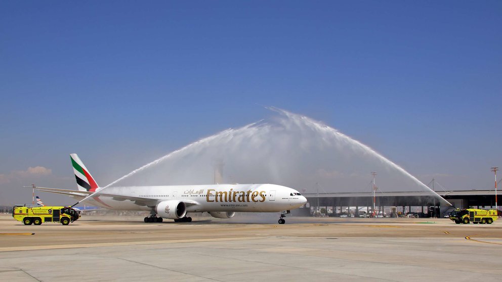 El avión de Emirates en el aeropuerto de TelAviv. (Emirates Airline)