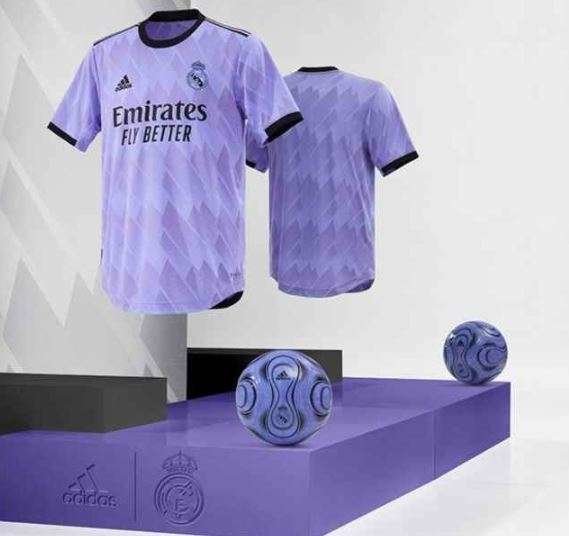 Segunda camiseta del Real Madrid para la próxima temporada 2022-2023. (Twitter)