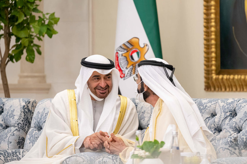 El presidente (izquierda) y vicepresidente de Emiratos Árabes Unidos. (WAM)