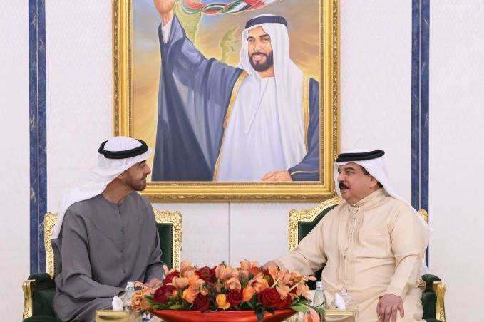 El presidente emiratí y el rey de Bahréin este miércoles. (WAM)