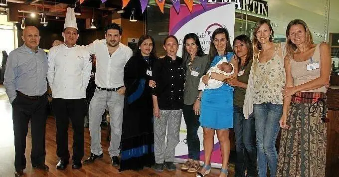 ‘Damas Latinas’ de Dubai ayuda a una escuela argentina. Foto: Brigitta García