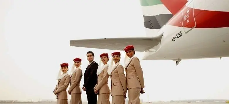 Los tripulantes de cabina de Emirates tienen un salario competitivo libre de impuestos.