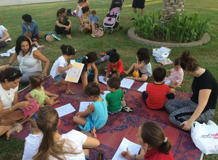 Una imagen de niños en el parque de Al Barsha de Dubai. (EL CORREO)